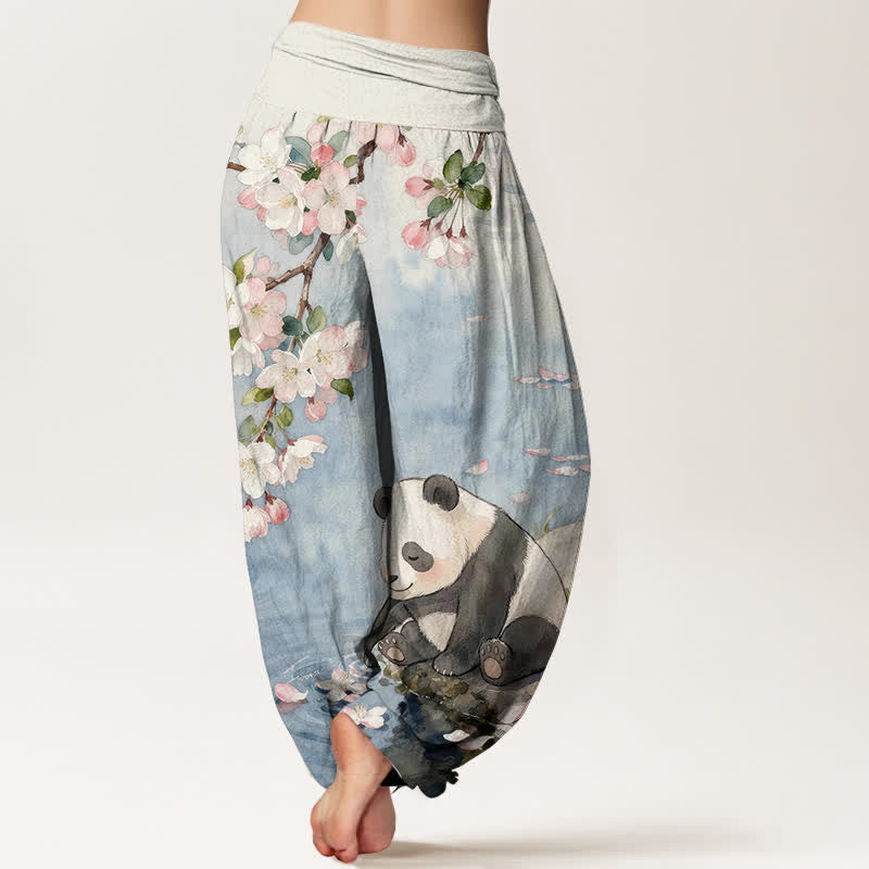 Buddha Stones Pantaloni harem da donna in puro cotone con motivo panda e fiori di ciliegio, con elastico in vita. - image 1