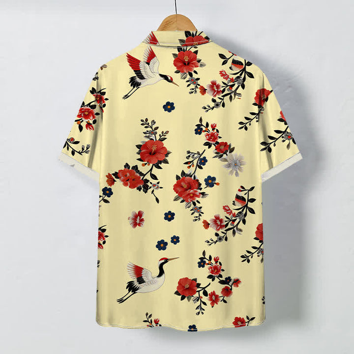 Buddha Stones Camicia da uomo a maniche corte traspirante con bottoni e motivo a rami di gru in fiore. - image 1