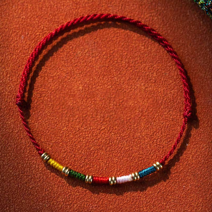 Buddha Stones Bracciale tibetano regolabile con cordino rosso colorato intrecciato a mano. - Multicolore (Circonferenza del polso: 5,51-6,69 pollici / 14-17 cm) - image 0