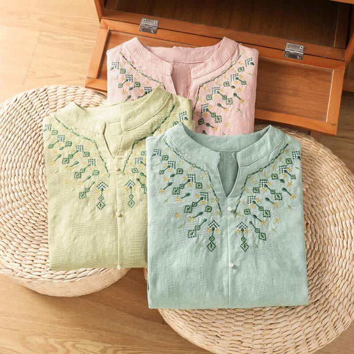 Buddha Stones Camicia da donna estiva casual in stile boho con scollo a V, ricami geometrici e floreali, maniche a tre quarti. - image 23