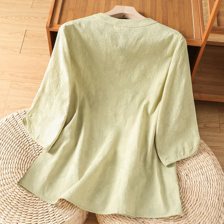 Buddha Stones Camicia da donna estiva casual in stile boho con scollo a V, ricami geometrici e floreali, maniche a tre quarti. - image 16