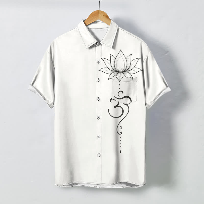 Buddha Stones Camicia da uomo a maniche corte traspirante con bottoni e motivo Lotus Om Line Art. - Bianco - US/UK/AU48, EU58 (4XL) - image 0