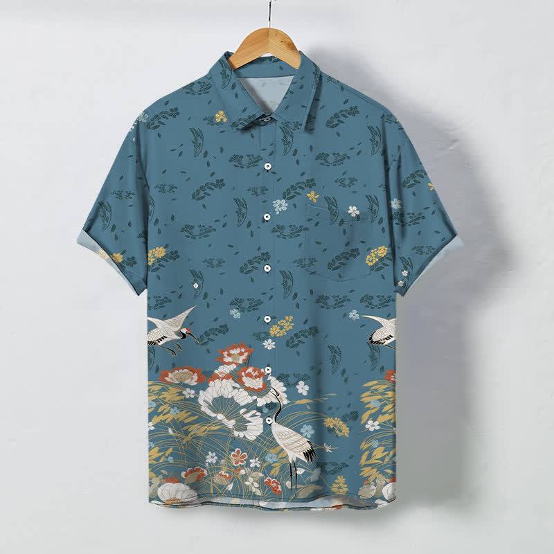 Buddha Stones Camicia da uomo a maniche corte traspirante con bottoni e motivo floreale a gru. - SteelBlue - US/UK/AU48, EU58 (4XL) - image 0