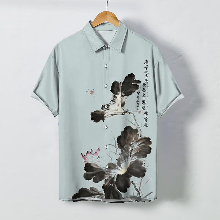 Buddha Stones Camicia da uomo a maniche corte traspirante con bottoni e motivo floreale calligrafico a inchiostro. - Azzurro chiaro - US/UK/AU48, EU58 (4XL) - image 7