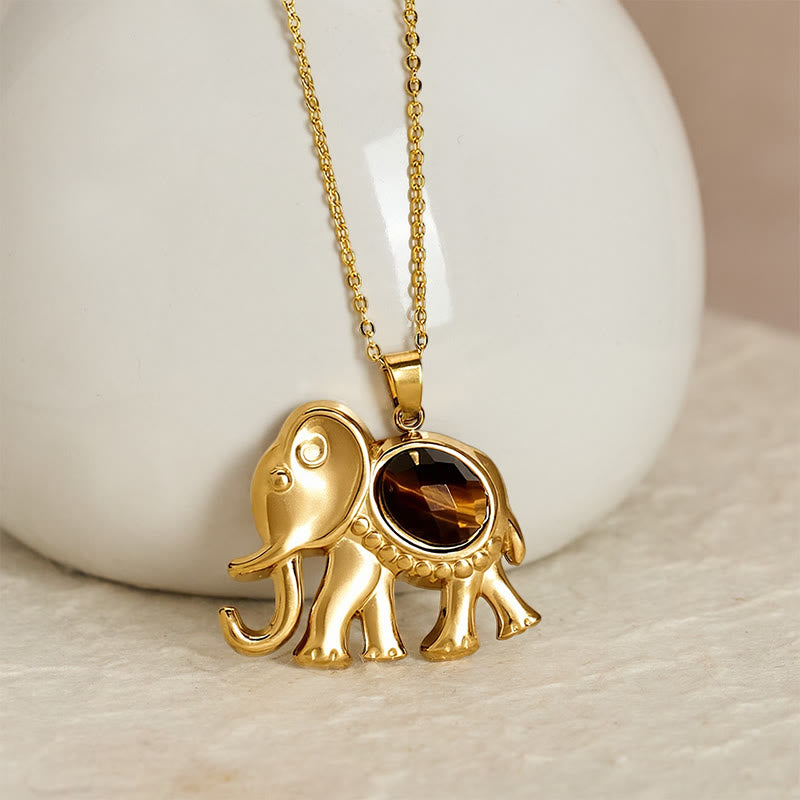 Buddha Stones Collana protettiva per elefante con occhio di tigre placcata in oro - image 1