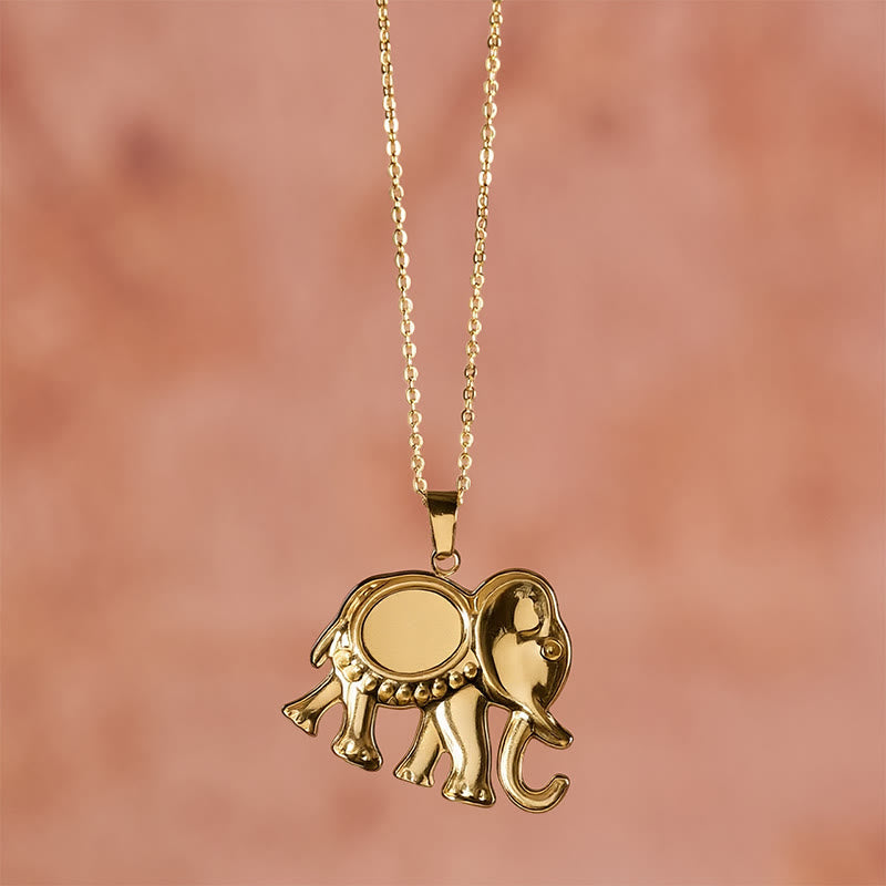 Buddha Stones Collana protettiva per elefante con occhio di tigre placcata in oro - image 19