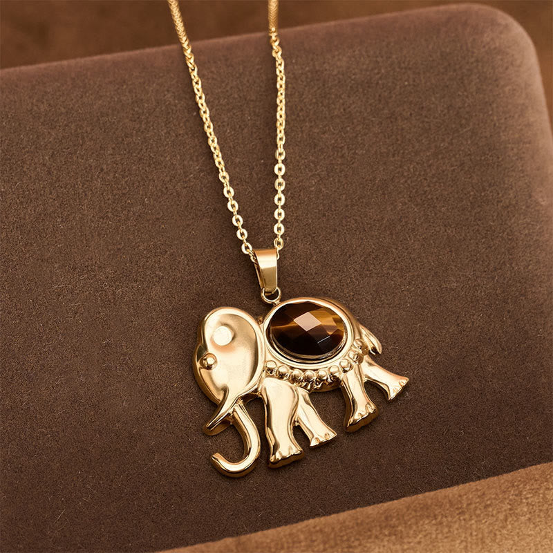 Buddha Stones Collana protettiva per elefante con occhio di tigre placcata in oro - Occhio di tigre (Fiducia ♥ Concentrazione) - image 0