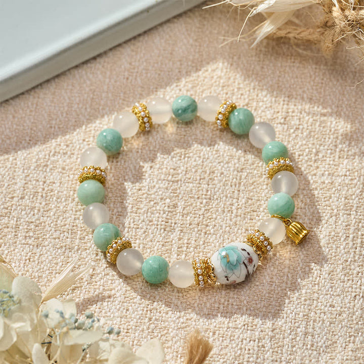 Buddha Stones Ciondolo a forma di fiore in ceramica con perline a barilotto in agata bianca e amazzonite, bracciale con perline rotonde Purezza - Amazzonite agata bianca (circonferenza del polso: 15–16 cm) - image 0