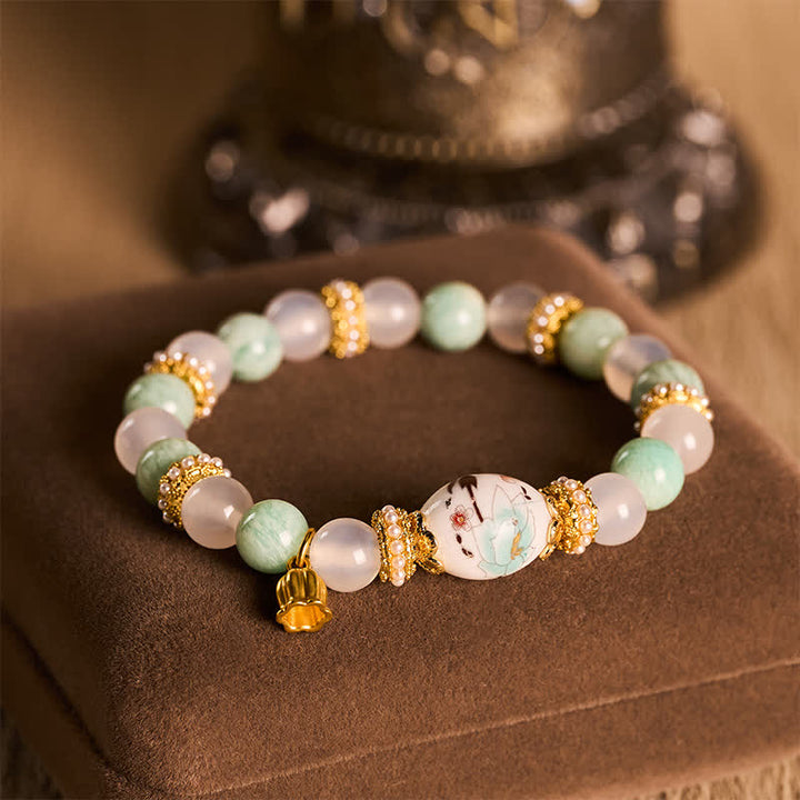 Buddha Stones Ciondolo a forma di fiore in ceramica con perline a barilotto in agata bianca e amazzonite, bracciale con perline rotonde Purezza - image 2