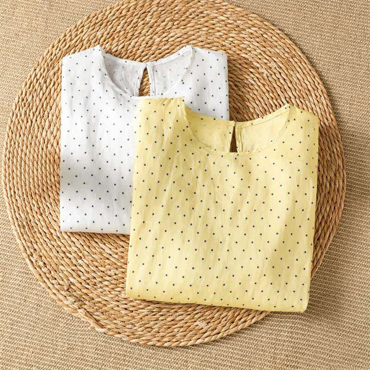 Buddha Stones T-shirt da donna a maniche corte con orlo arricciato e stampa a pois, ideale per l'estate. - image 17