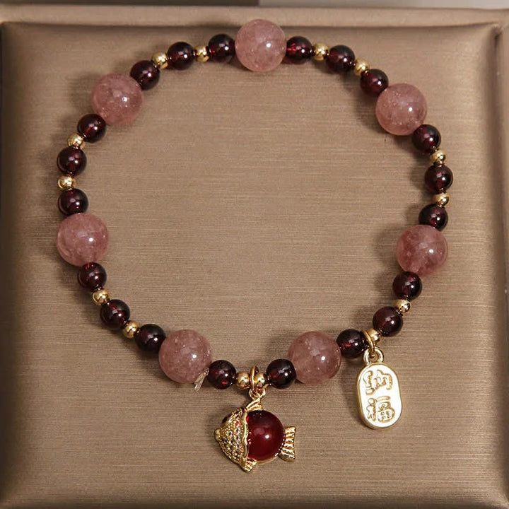 Buddha Stones Braccialetto curativo con personaggio Fu, quarzo fragola, granato e pesce koi. - image 3