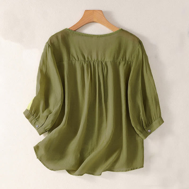T-shirt da donna a maniche corte con scollo a V e ricamo a motivo Buddha Stones. - image 17