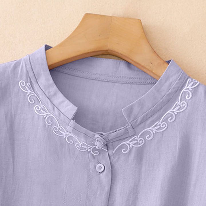 Buddha Stones Camicia da donna estiva casual ed elegante a maniche corte con scollo rotondo e bottoni, stile Tang, con ricamo a vite. - image 1