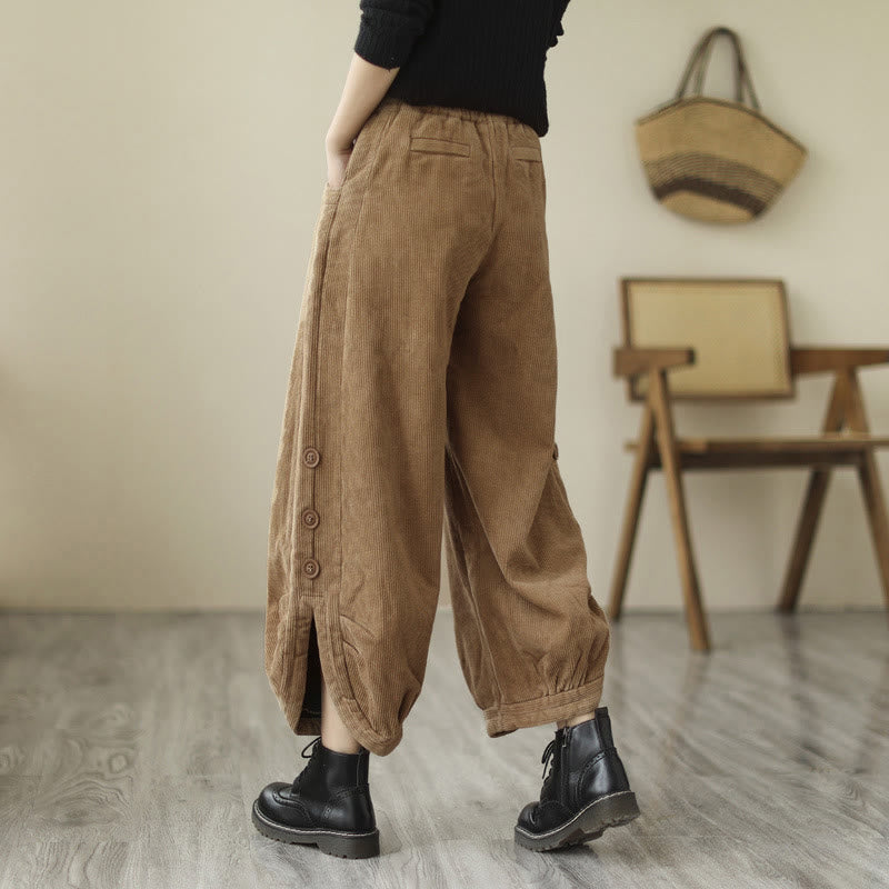 Pantaloni da donna in velluto a coste con tasche e bottoni decorativi, modello casual con Buddha Stones e apertura sulla gamba. - image 2