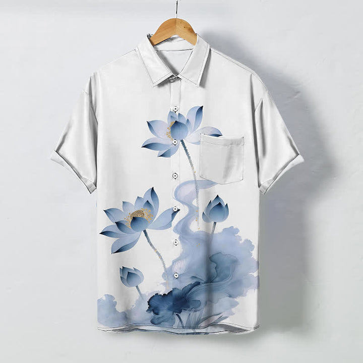 Buddha Stones Camicia da uomo a maniche corte con bottoni a fantasia inchiostro blu loto, resistente alle pieghe. - Bianco - US/UK/AU48, EU58 (4XL) - image 0