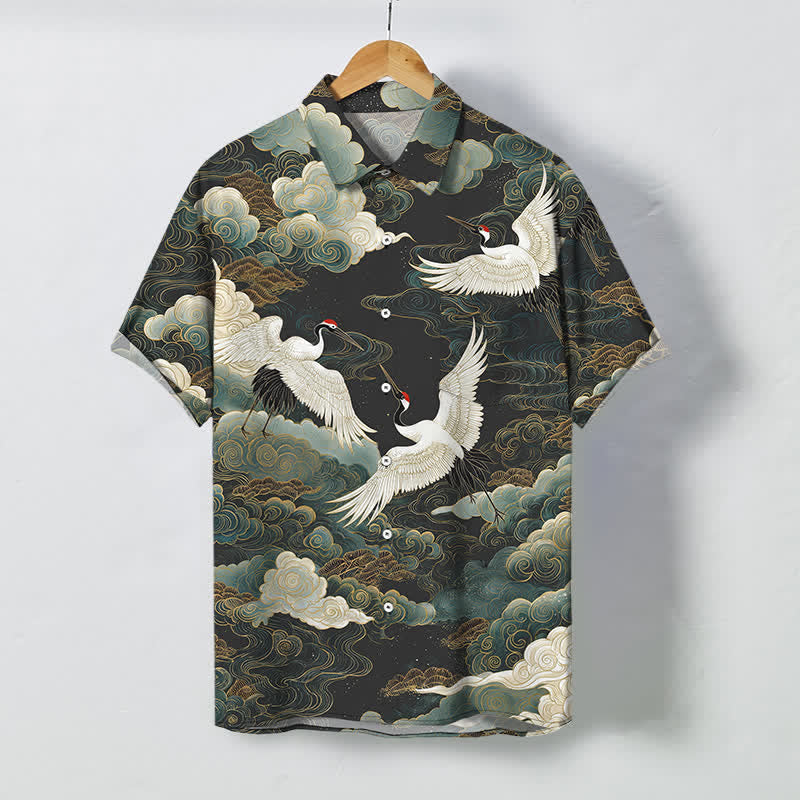 Buddha Stones Camicia da uomo a maniche corte traspirante con stampa di gru dalla corona rossa, nuvole bianche dorate e motivo a onde, bottoni. - Verde oliva scuro - US/UK/AU48, EU58 (4XL) - image 7