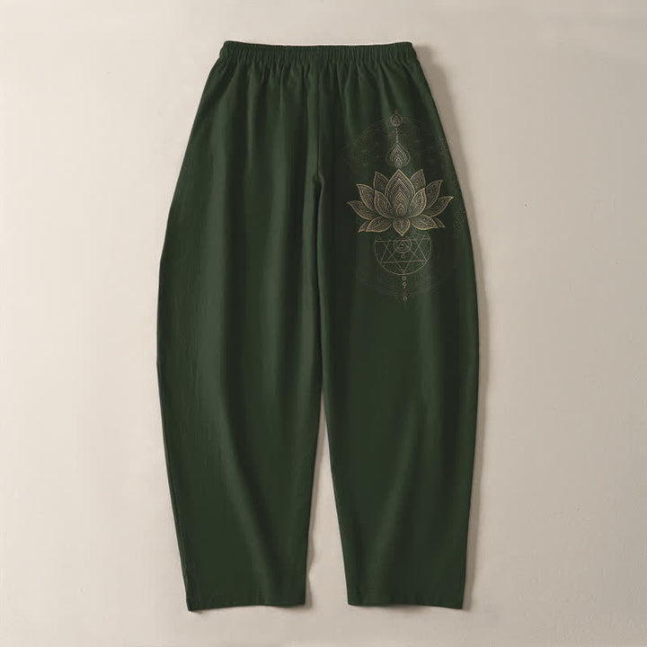 Buddha Stones Pantaloni da uomo affusolati con coulisse e tasche, in puro cotone, con motivo geometrico a mandala di loto. - image 10