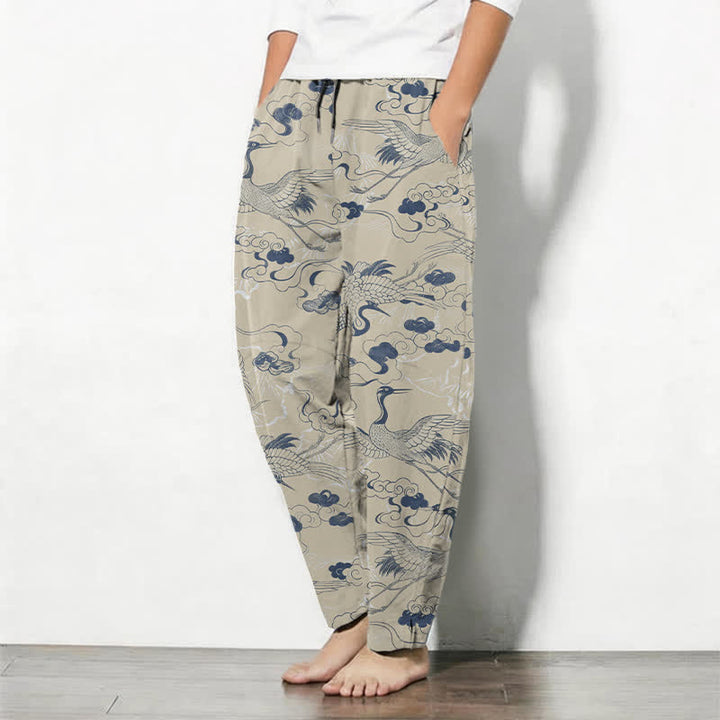 Buddha Stones Pantaloni da uomo affusolati con coulisse e tasche, in puro cotone, con motivo gru e nuvole. - image 8