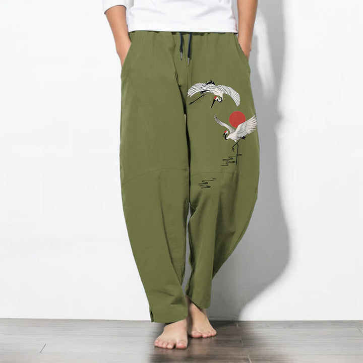Buddha Stones Pantaloni da uomo affusolati con coulisse e tasche, in puro cotone, con motivo gru e sole rosso. - Verde oliva - US/UK/AU50, EU60 (5XL) - image 11