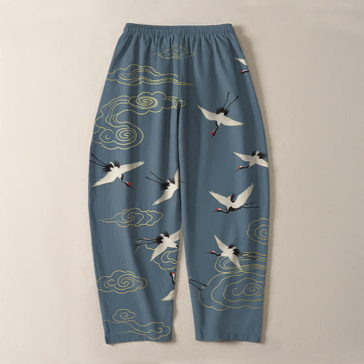 Buddha Stones Pantaloni da uomo affusolati con coulisse e tasche, in puro cotone bianco, con motivo gru coronate rosse e nuvole. - image 10