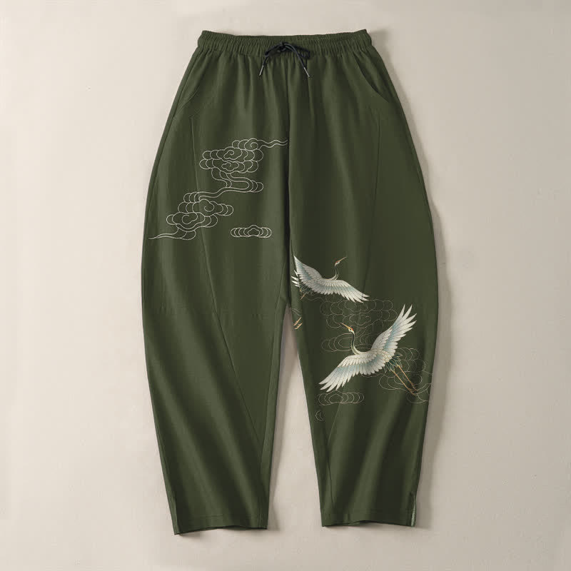 Buddha Stones Pantaloni da uomo affusolati con coulisse e tasche, in puro cotone bianco con motivo gru e nuvole. - image 13