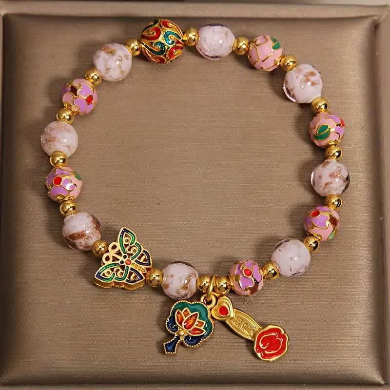 Buddha Stones Braccialetto con ciondolo a forma di farfalla, loto e manico Ruyi di Liuli rosa e motivo Ruyi. - image 1