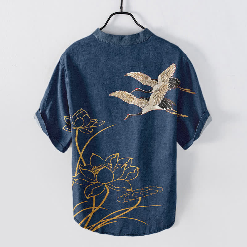Buddha Stones Camicia da uomo a maniche corte con mezza abbottonatura, modello Cotton Crane Golden Lotus Pattern. - image 1