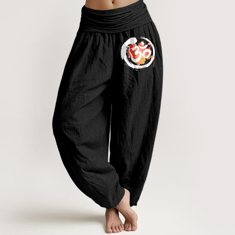 Buddha Stones Pantaloni harem da donna in puro cotone nero con motivo a cerchi e simboli rossi, vita elasticizzata. - Nero - US16, UK/AU20, EU48 (3XL) - image 5