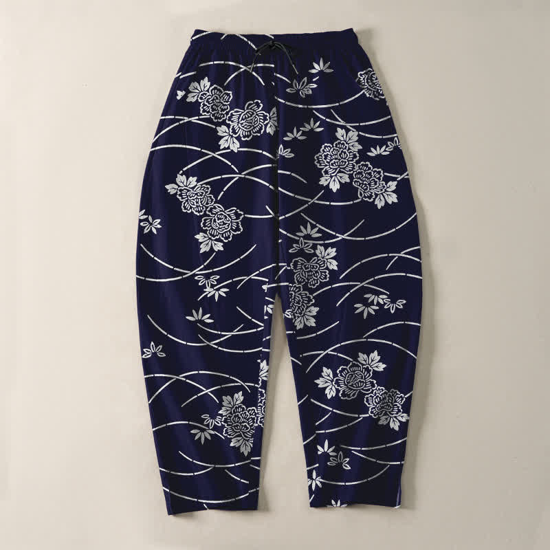 Buddha Stones Pantaloni da uomo affusolati in puro cotone bianco con motivo floreale a tralci e coulisse, con tasche. - image 2