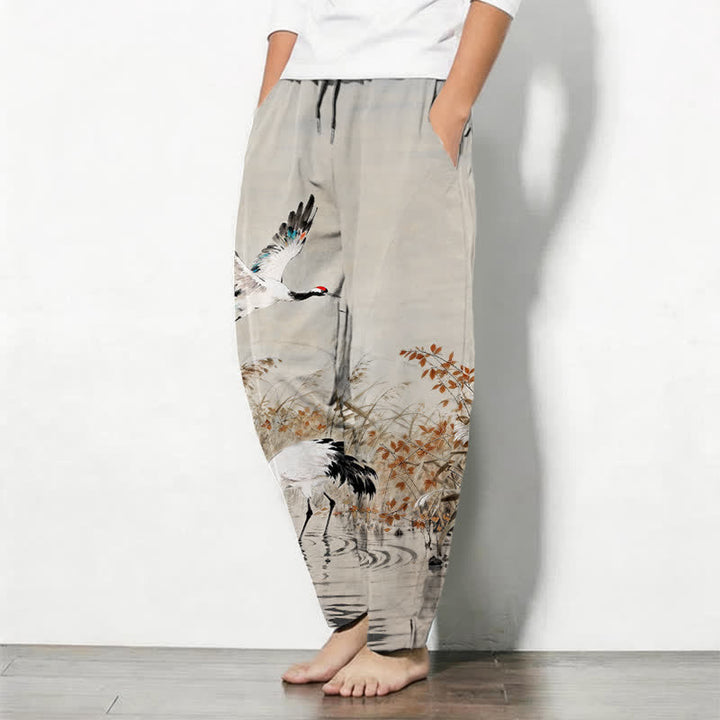 Buddha Stones Pantaloni da uomo affusolati con coulisse e tasche, in puro cotone lavato a inchiostro con motivo canne di gru. - image 1