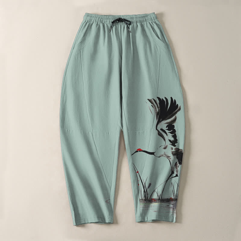 Buddha Stones Pantaloni da uomo affusolati con coulisse e tasche, in puro cotone, con stampa "Bundle Crane Reed". - image 9