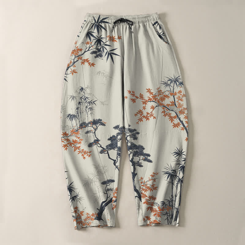 Buddha Stones Pantaloni da uomo affusolati con coulisse e tasche, in puro cotone, con motivo acero, bambù e pino. - image 2