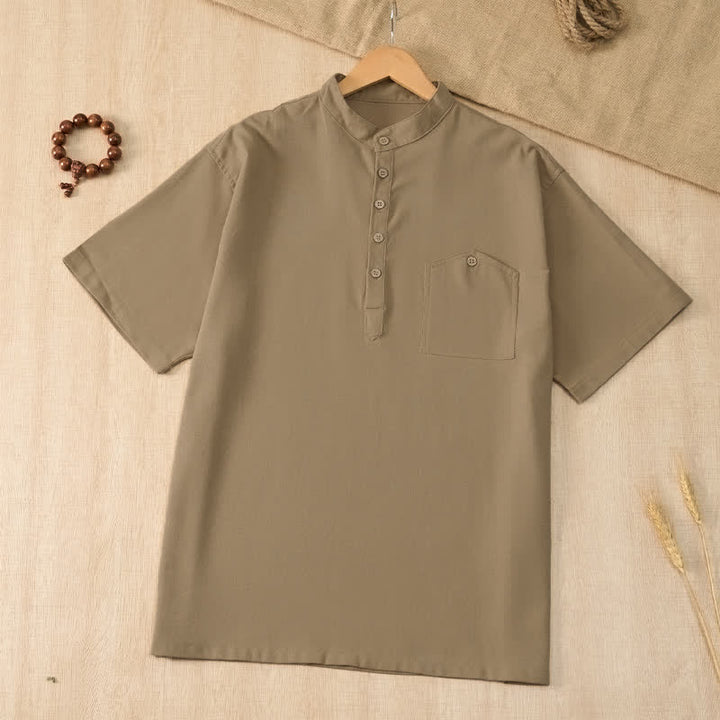 Buddha Stones Camicia da uomo estiva casual a maniche corte con colletto alla coreana e taschino, in stile Tang. - Tan - US/UK/AU42, EU52 (3XL) - image 0