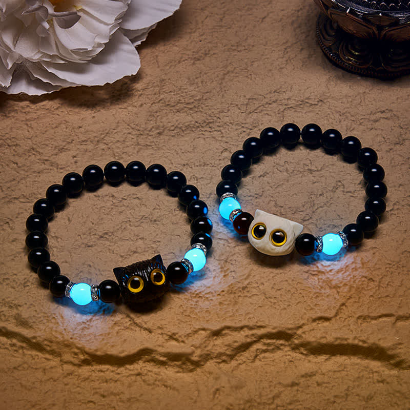 Buddha Stones Bracciale con perline in ossidiana nera intagliate a mano con rilievo di gatto dagli occhi grandi. - image 0