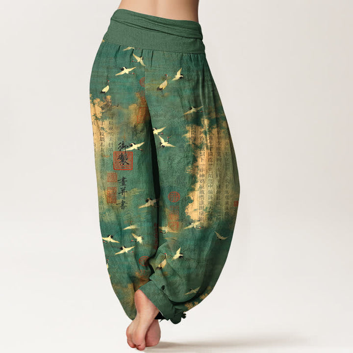 Buddha Stones Pantaloni harem da donna in cotone con elastico in vita e motivo calligrafico della gru dorata. - image 2