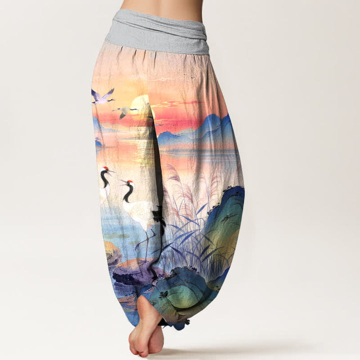 Buddha Stones Pantaloni harem da donna in cotone con motivo "Alba e gru di montagna" e vita elasticizzata. - image 7
