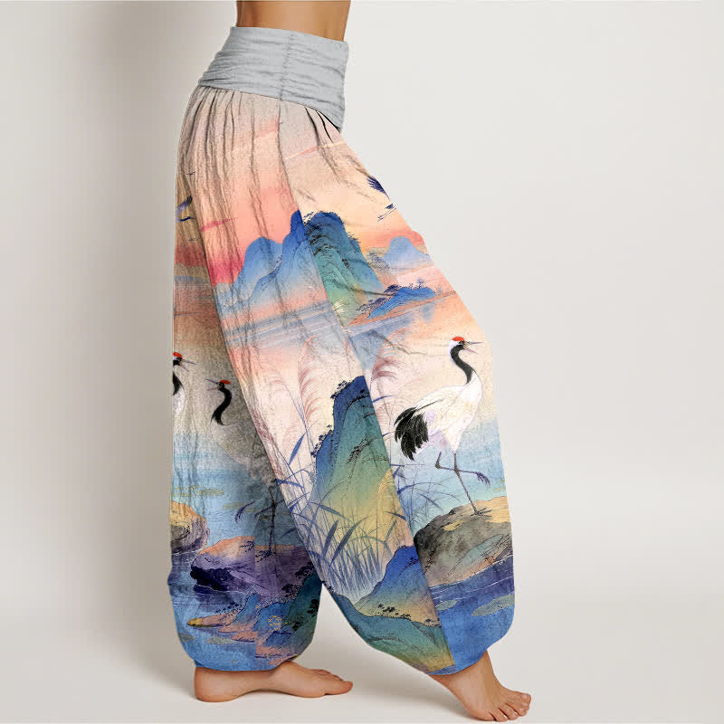 Buddha Stones Pantaloni harem da donna in cotone con motivo "Alba e gru di montagna" e vita elasticizzata. - image 6
