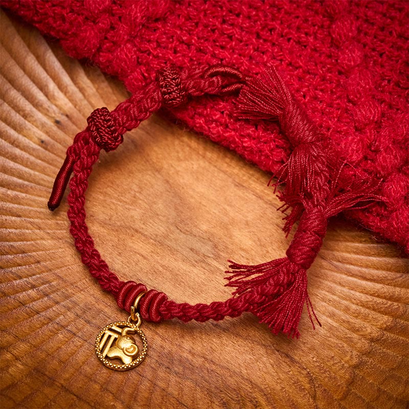Buddha Stones Bracciale tibetano con bilancia in rame placcato oro con carattere Fu dell'elefante e cordino rosso. - Rosso scuro (circonferenza del polso 14-17 cm) - image 11