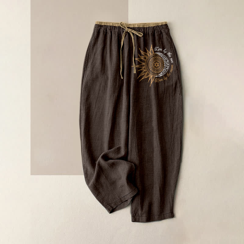 Buddha Stones Pantaloni da donna in puro cotone con elastico in vita e tasche, fantasia mandala sole e luna. - Marrone sella - US16, UK/AU20, EU48 (3XL) - image 4