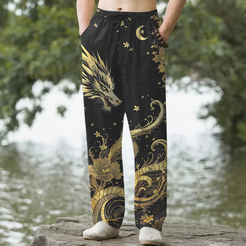 Buddha Stones Pantaloni da uomo affusolati in cotone con motivo drago dorato e nuvole, con tasche. - Nero - US/UK/AU50, EU60 (5XL) - image 0