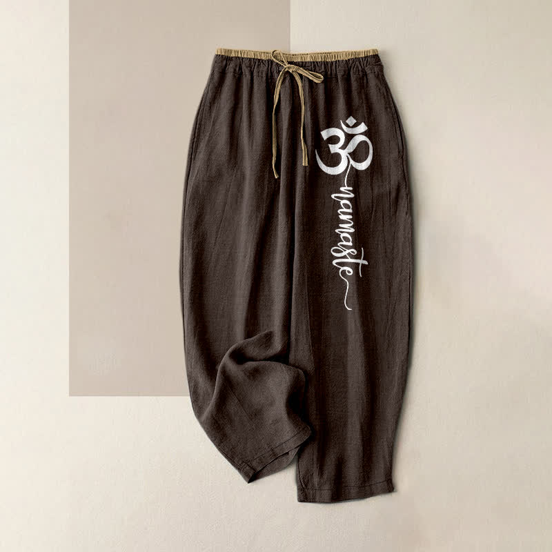 Buddha Stones Pantaloni da donna in puro cotone con elastico in vita e tasche, decorati con il simbolo Om. - Marrone sella - US16, UK/AU20, EU48 (3XL) - image 0