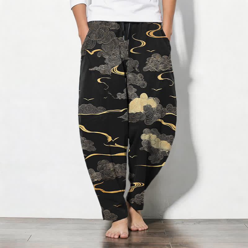 Buddha Stones Pantaloni da uomo affusolati in puro cotone con motivo a onde e nuvole dorate, con coulisse e tasche. - Nero - US/UK/AU50, EU60 (5XL) - image 0