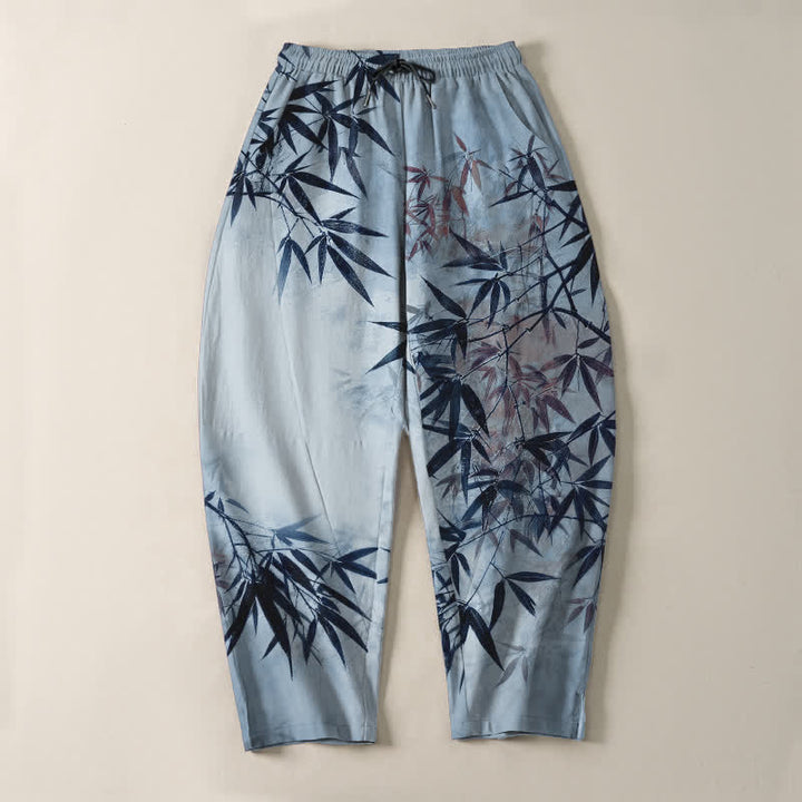 Buddha Stones Pantaloni da uomo affusolati con coulisse e tasche, in puro cotone, con stampa a foglie di bambù e motivo a inchiostro. - image 9