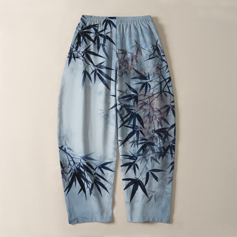 Buddha Stones Pantaloni da uomo affusolati con coulisse e tasche, in puro cotone, con stampa a foglie di bambù e motivo a inchiostro. - image 10