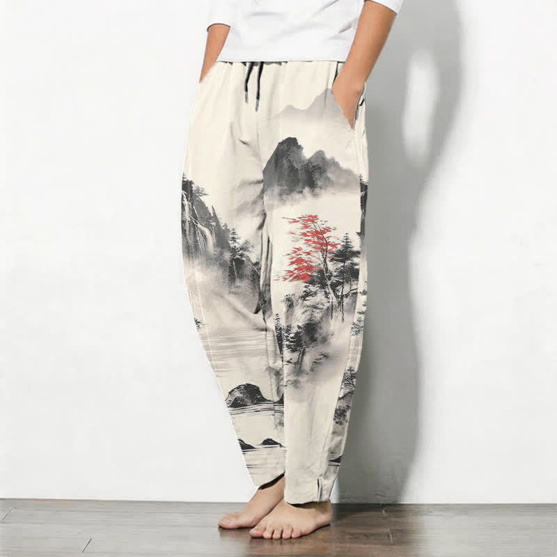 Buddha Stones Pantaloni da uomo affusolati con coulisse e tasche, in puro cotone lavato a inchiostro con motivo paesaggio montano. - image 1