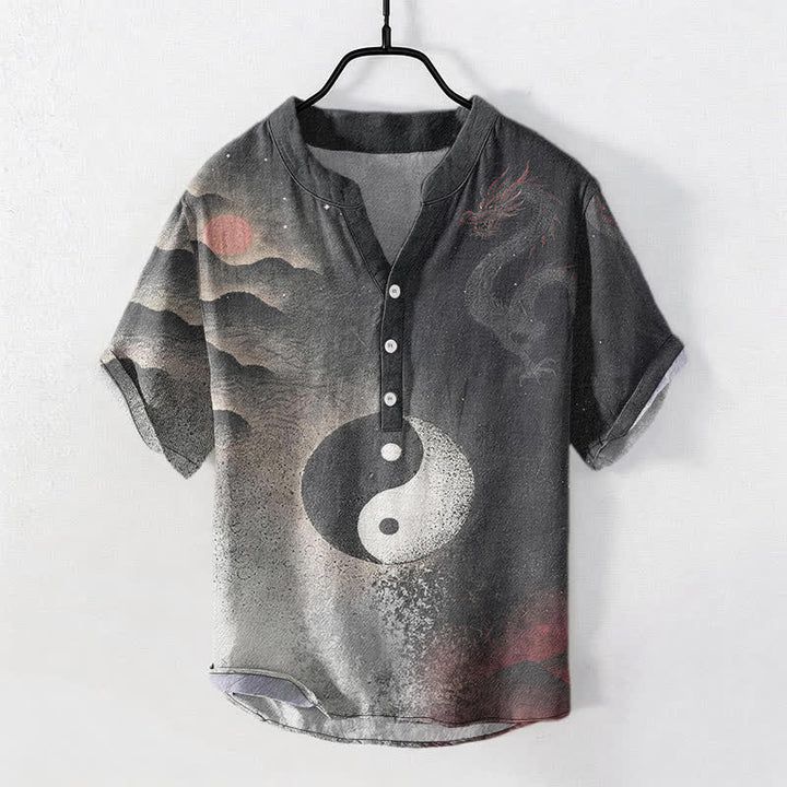 Buddha Stones Camicia da uomo a maniche corte con mezza abbottonatura e motivo nuvola Yin Yang in cotone. - Nero - US/UK/AU50, EU60 (5XL) - image 0