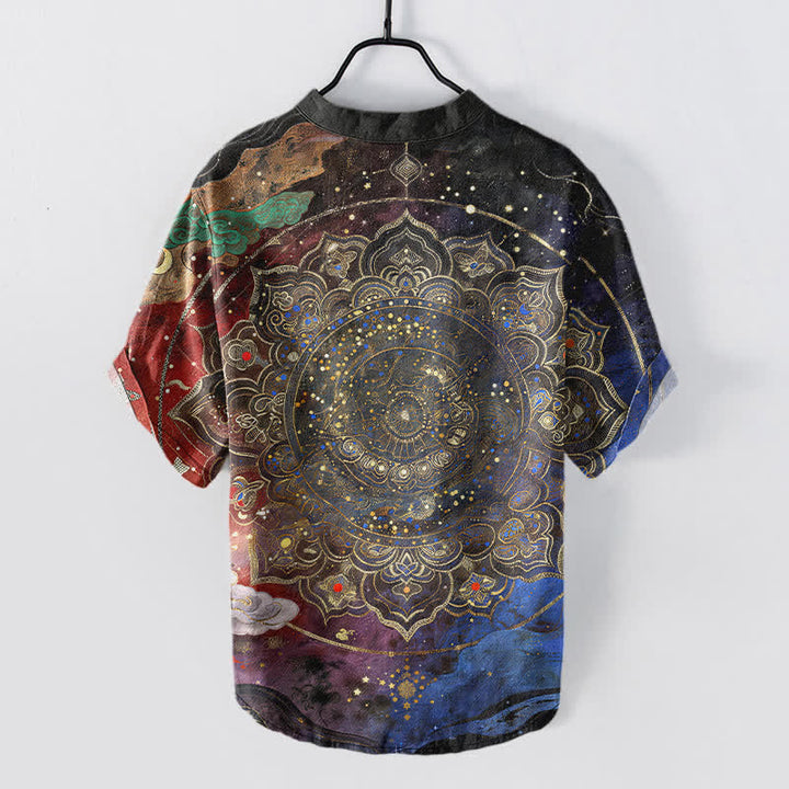 Buddha Stones Camicia da uomo a maniche corte con bottoni a metà, in cotone, con motivo mandala galattico dorato. - image 6