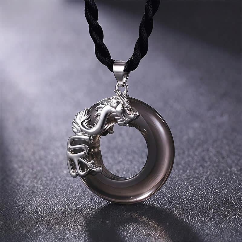 Buddha Stones Collana con ciondolo a forma di fibbia della pace e portafortuna dello zodiaco cinese - Drago - image 0