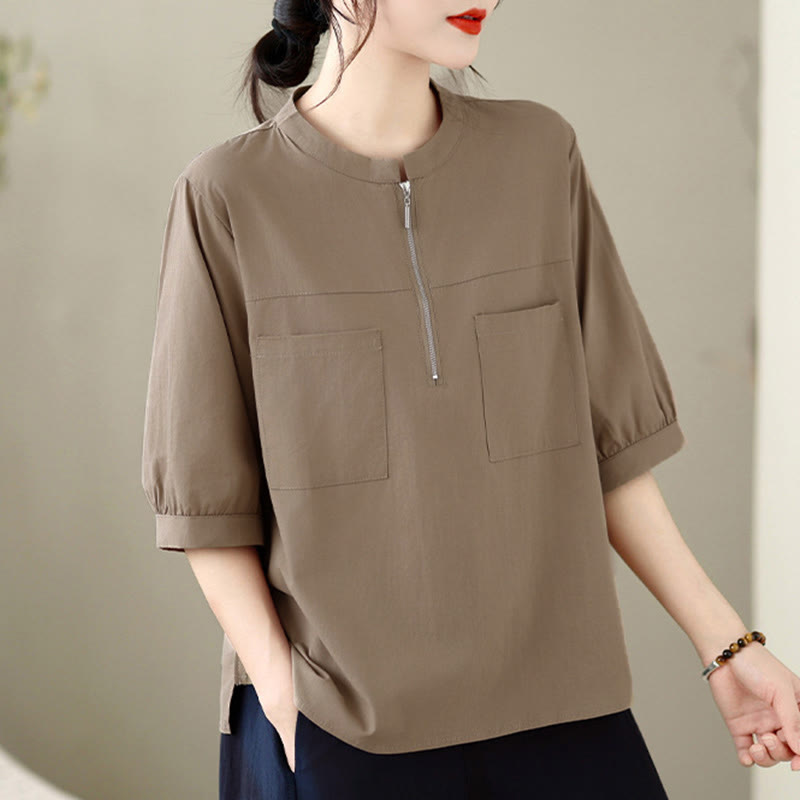 Buddha Stones Camicia da donna estiva minimalista e casual a maniche corte con cerniera a un quarto e tasca applicata, in tinta unita. - image 1