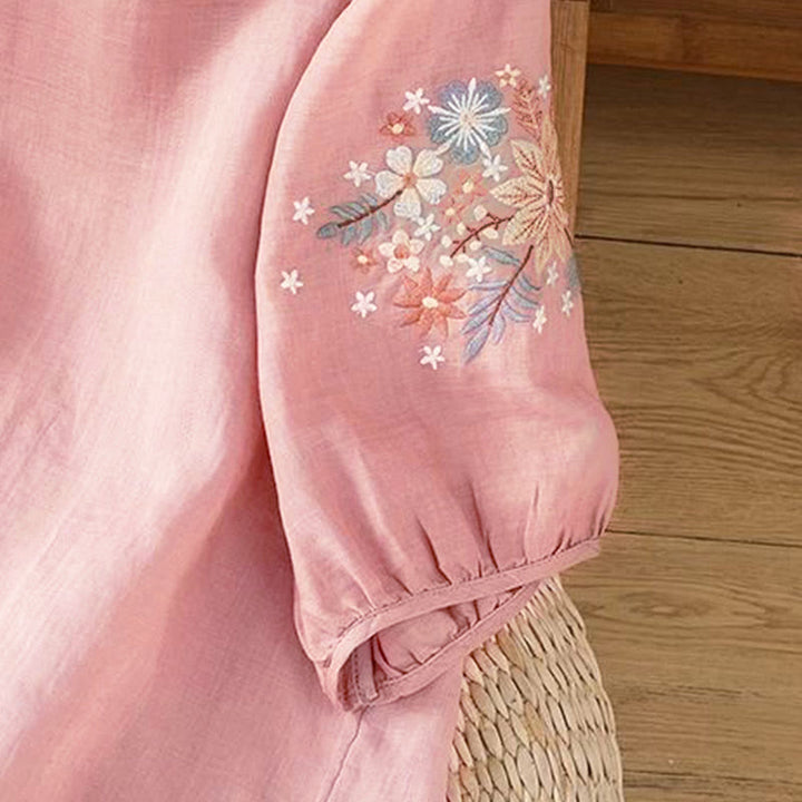 T-shirt da donna a girocollo con maniche a tre quarti e ricamo di fiori e foglie, con motivo Buddha Stones. - image 16